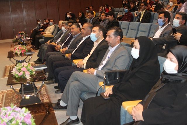 فردوسی با نوشتن کتاب شاهنامه، قدرت ایران را به رخ جهانیان کشید   