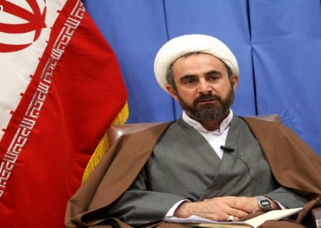 اجازه حضور همه خبرنگاران فراهم شود/ تصمیات محفلی موجب کاهش اعتماد عمومی است