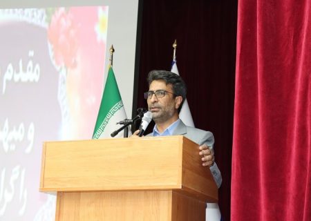 آشنایی با قوانین و اسناد بالادستی از ضروریات و بدیهیات کار مدیران است