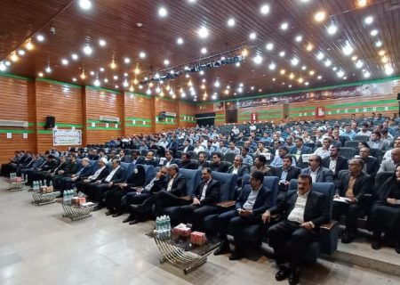 دهیاران، مشعلداران خدمت و کار و تلاش بدون اجرت متناسب با تلاششان هستند   