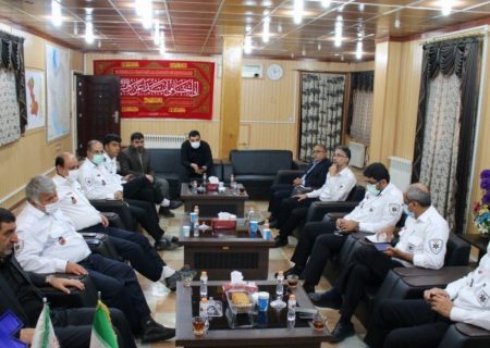 حضور رییس سازمان اورژانس کشور و رییس کمیته بهداشت و درمان اربعین در استان ایلام