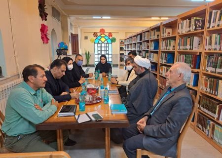 موزه آثار نسخ خطی در ایلام راه‌اندازی می‌شود