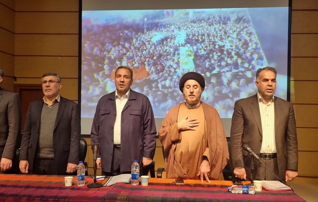 اگر انتقادی دارید اول از منِ استاندار شروع کنید