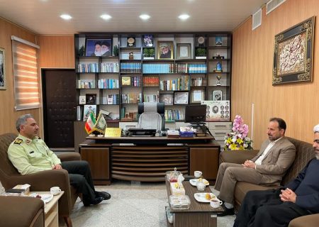 دیدار مدیرکل بنیاد شهید استان ایلام با فرمانده انتظامی استان