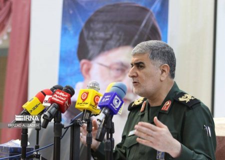 محوریت هفته دفاع مقدس امسال با فرمانده دسته ها