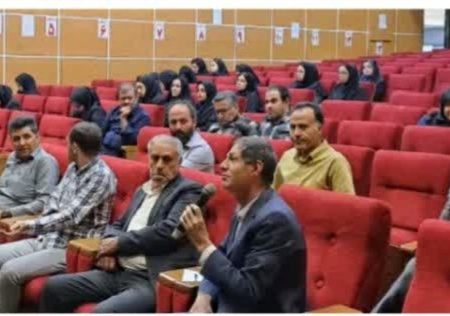 صندلی های خالی میزبان مدیران وزارت ارشاد در ایلام