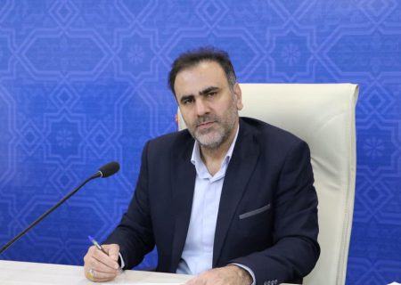 پس از سال‌ها بی‌توجهی/ برخورد قانونی با سد معبر در بلوار شهید بهشتی ایلام آغاز شد   